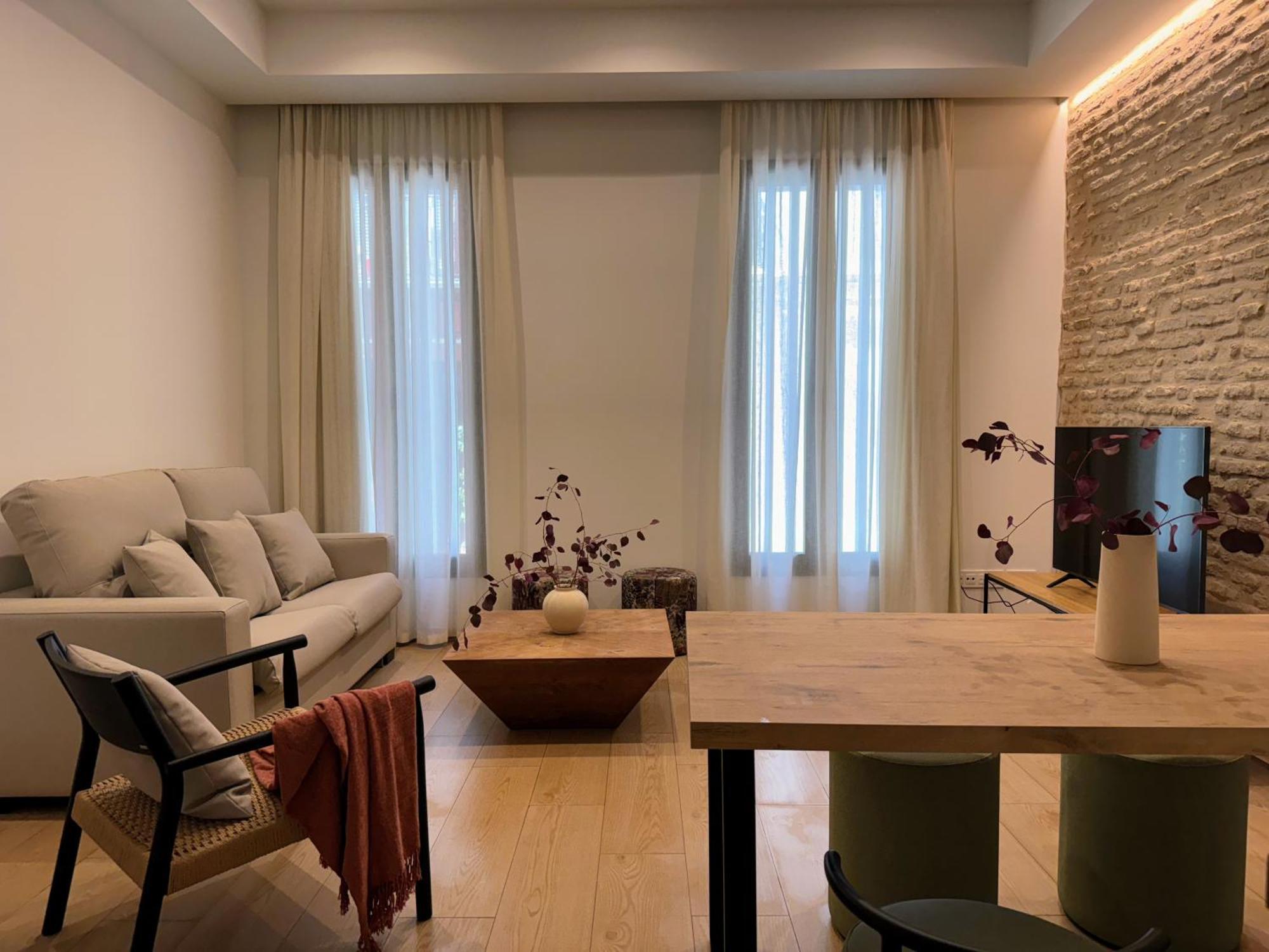 Redes Royale Apartments By Misterhost Севиля Екстериор снимка